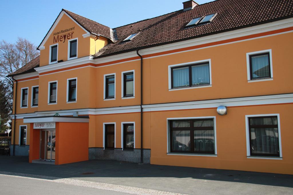 Hotel Restaurant Meyer Kalsdorf bei Graz Dış mekan fotoğraf