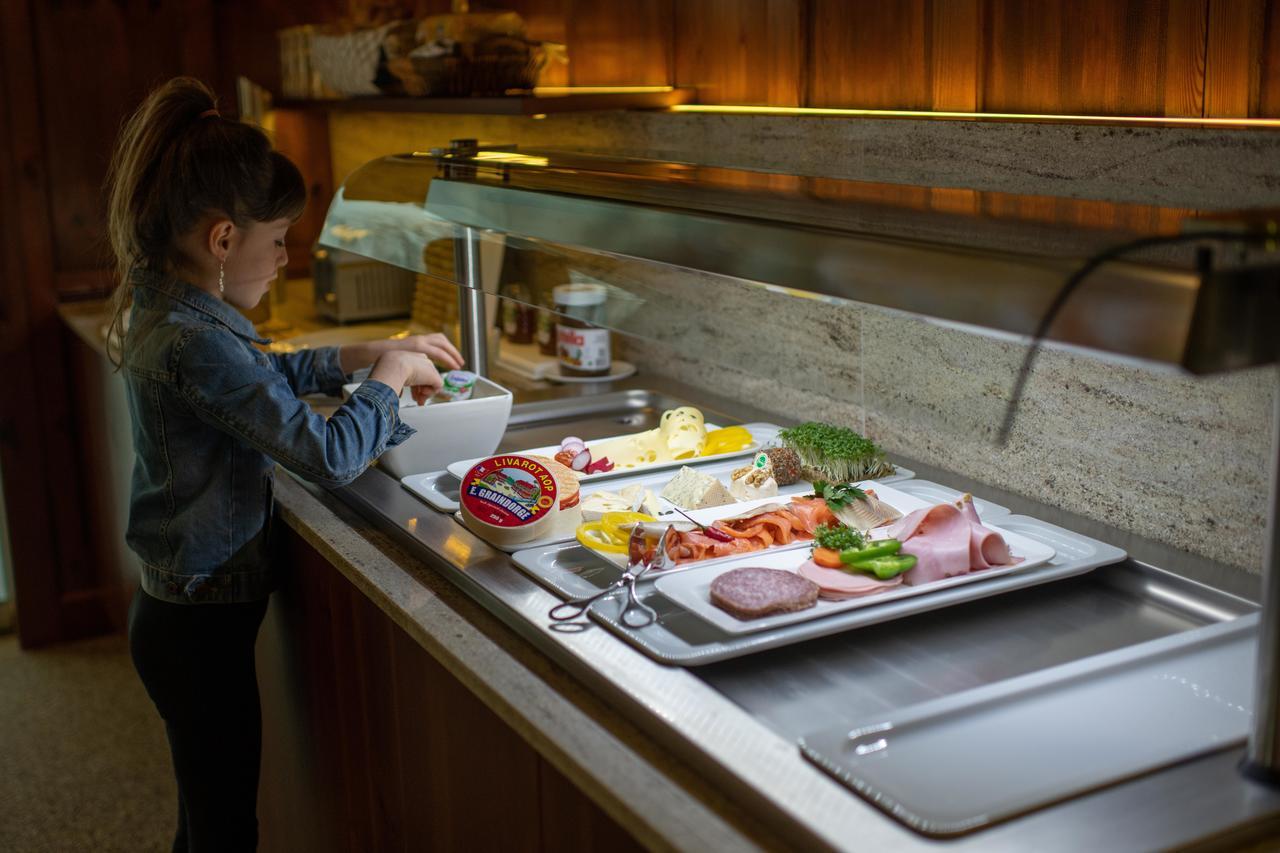 Hotel Restaurant Meyer Kalsdorf bei Graz Dış mekan fotoğraf